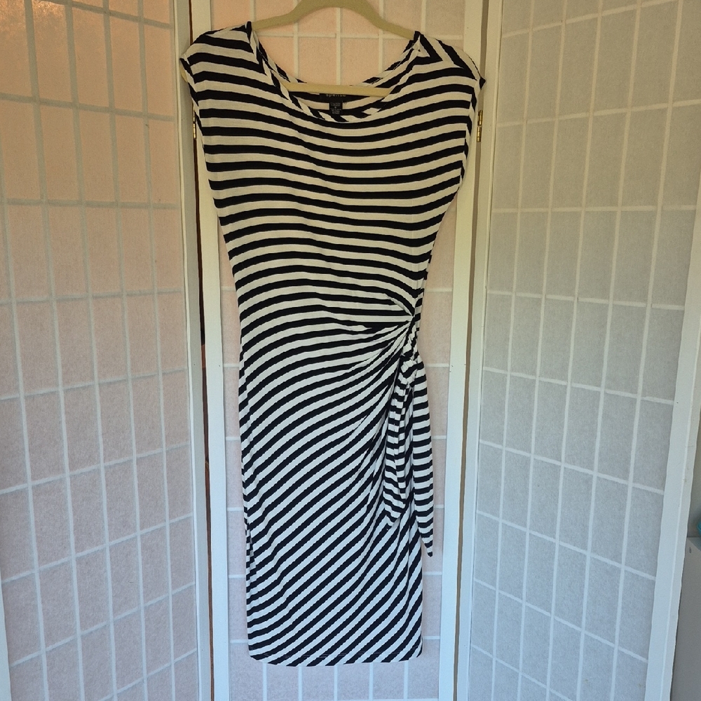 Spense Black and White Striped Midi Dress
